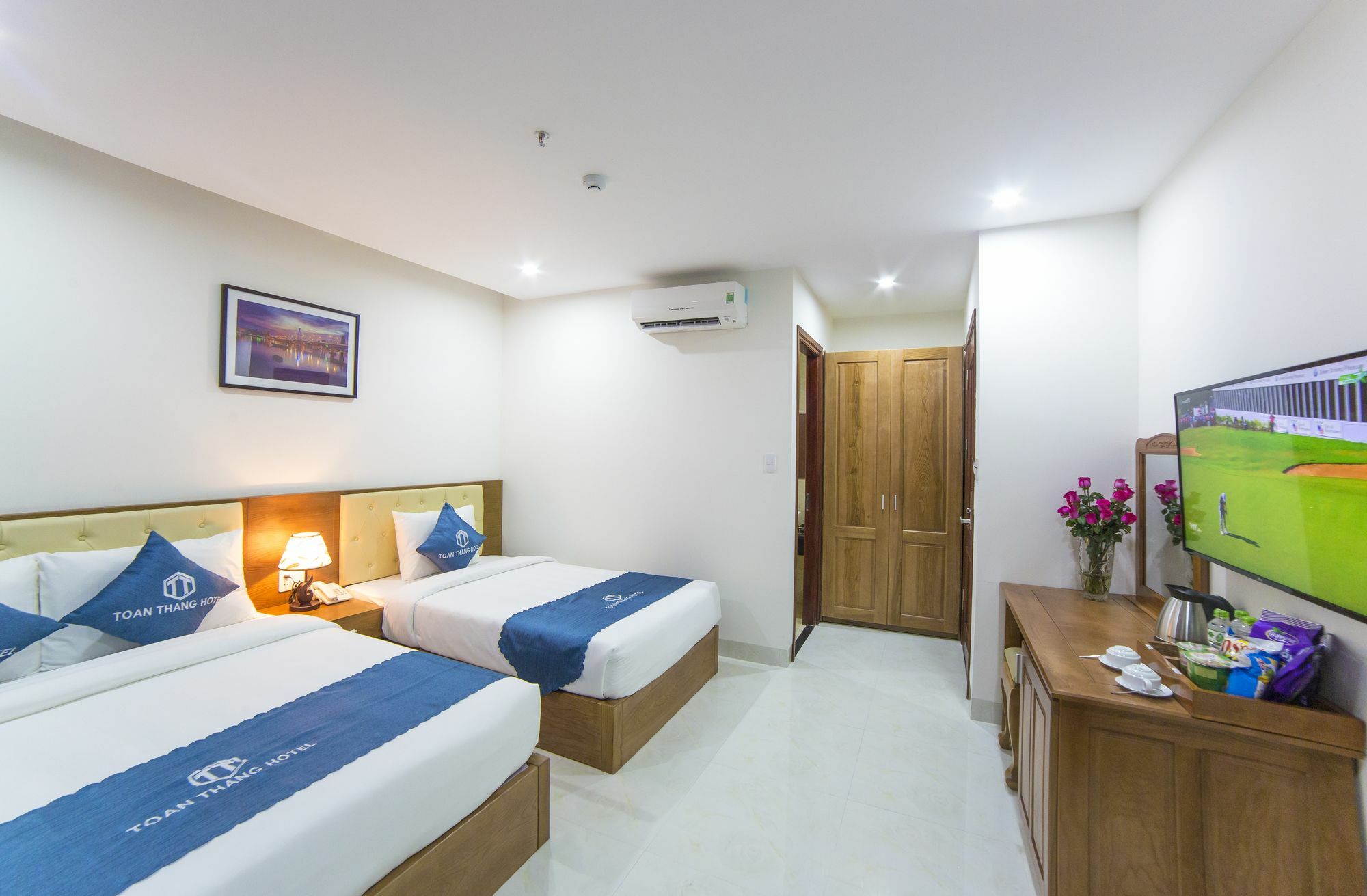 Toan Thang Hotel Danang Exterior photo