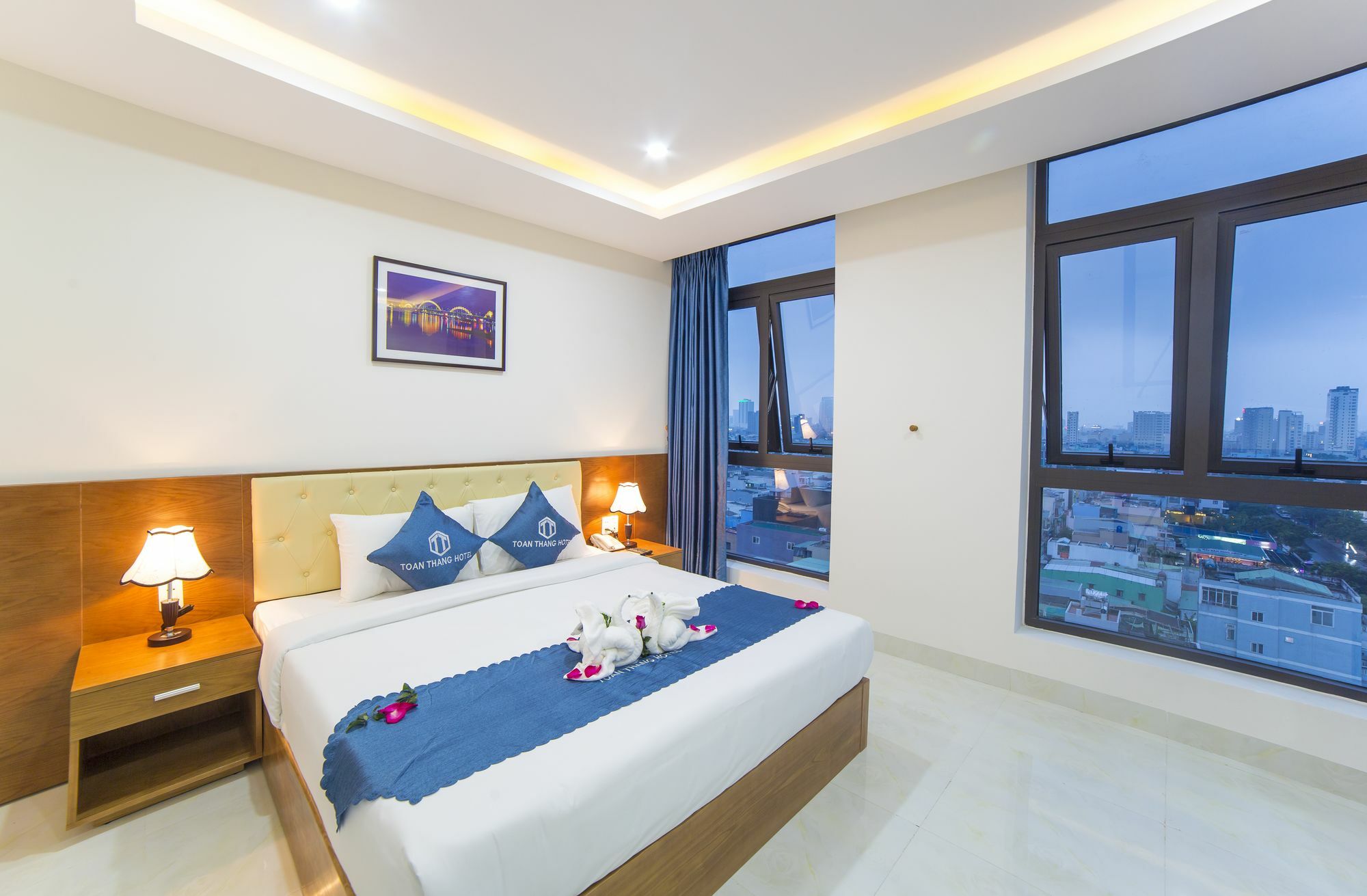 Toan Thang Hotel Danang Exterior photo